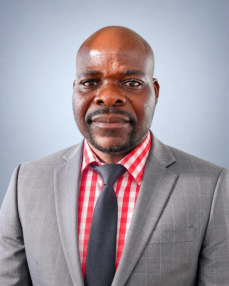 Robson Ruhanya - English & Heritage Studies Teacher at Chiredzi Central Academy